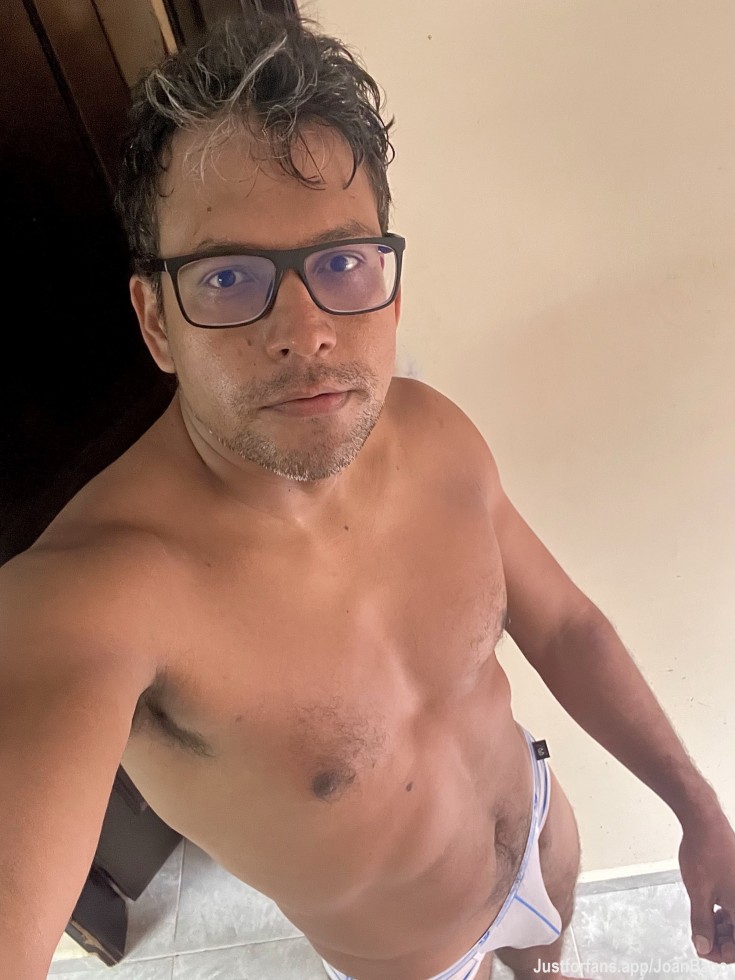 Hi