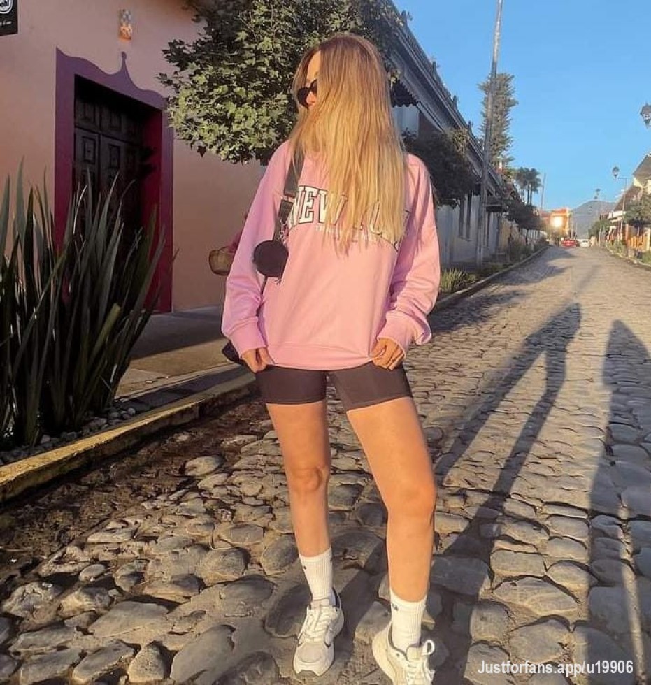 DISFRUTANDO DEL DÍA?😍