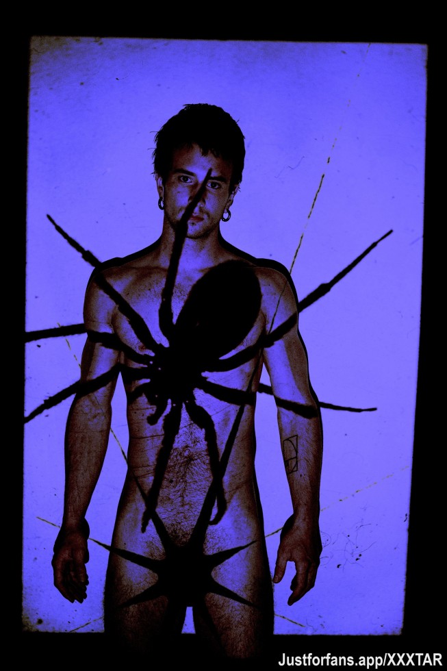 KARGAO DE VENOM