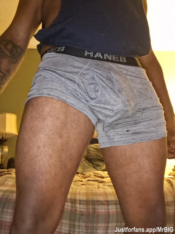 A fan asked if  i could send him these boxers.  I figured id Nut in them one last time before send off 😆