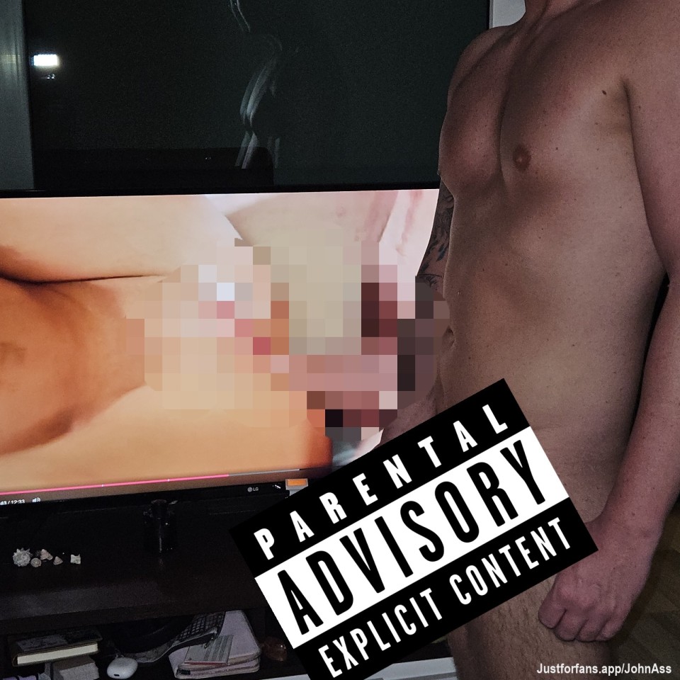 Subscribe for uncensored 📹 🌴💦
You like Porn ?