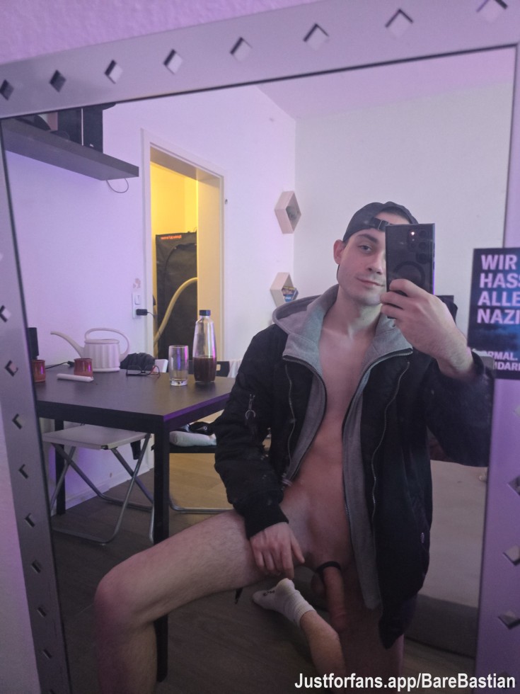 💦😈