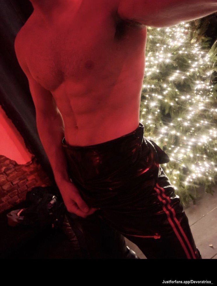 😈😈😈