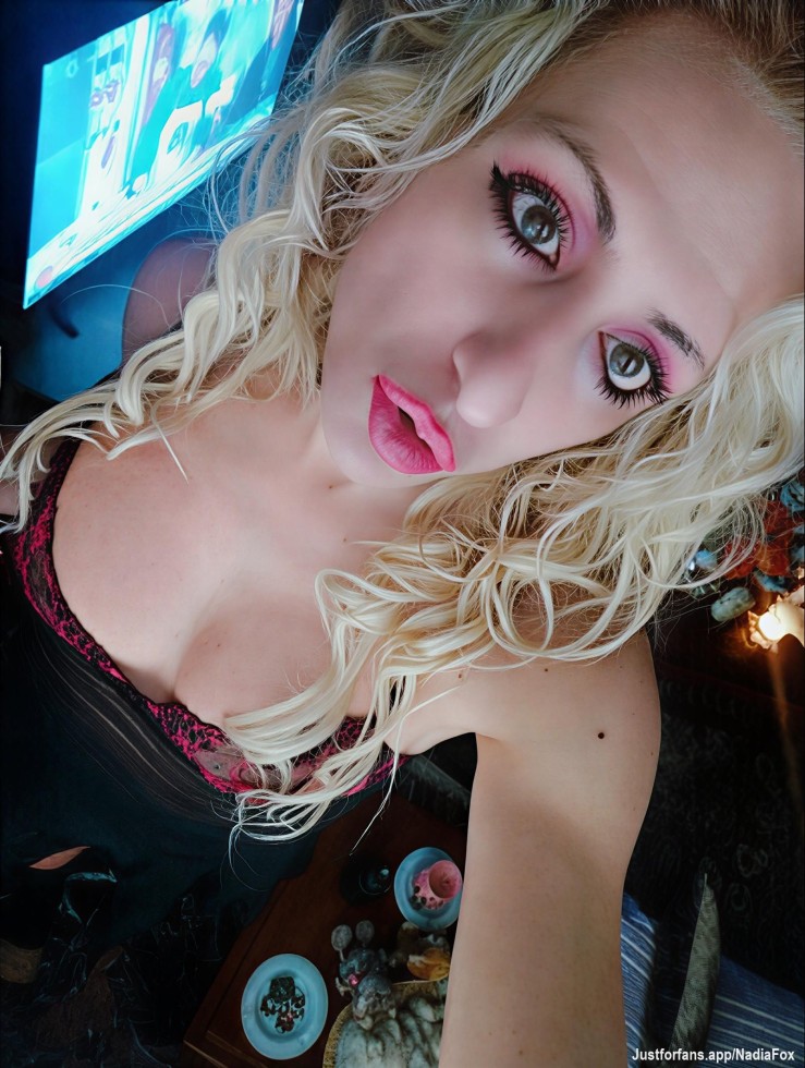 Are you tempted to follow me yet? 🥵