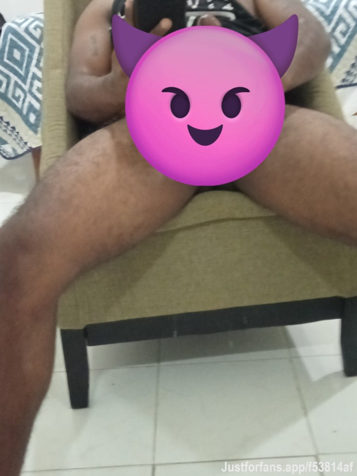 Relaxing 😎