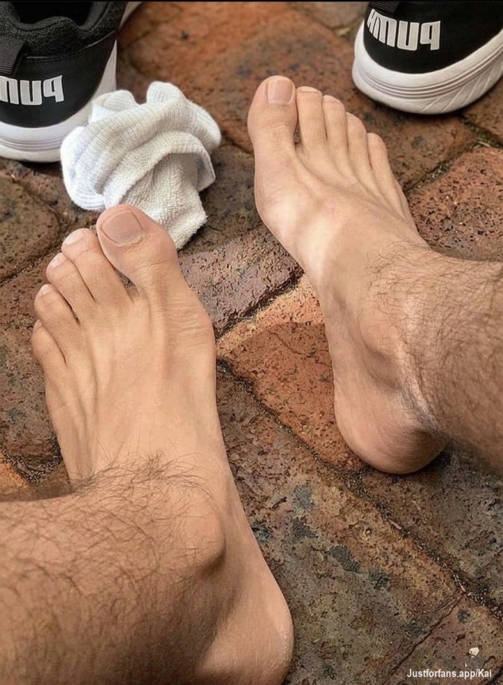 Do you like it like  Feet!