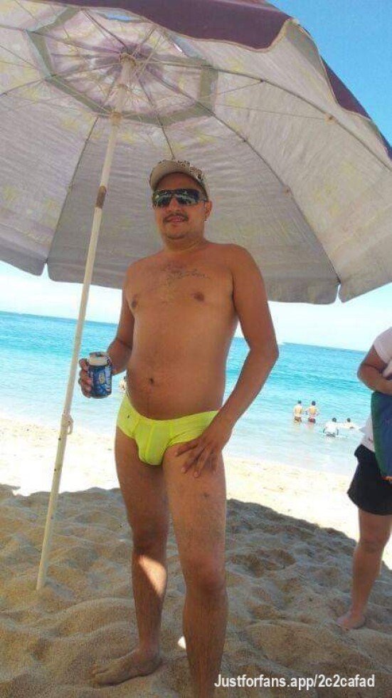 Bultos deliciosos de hombres reales